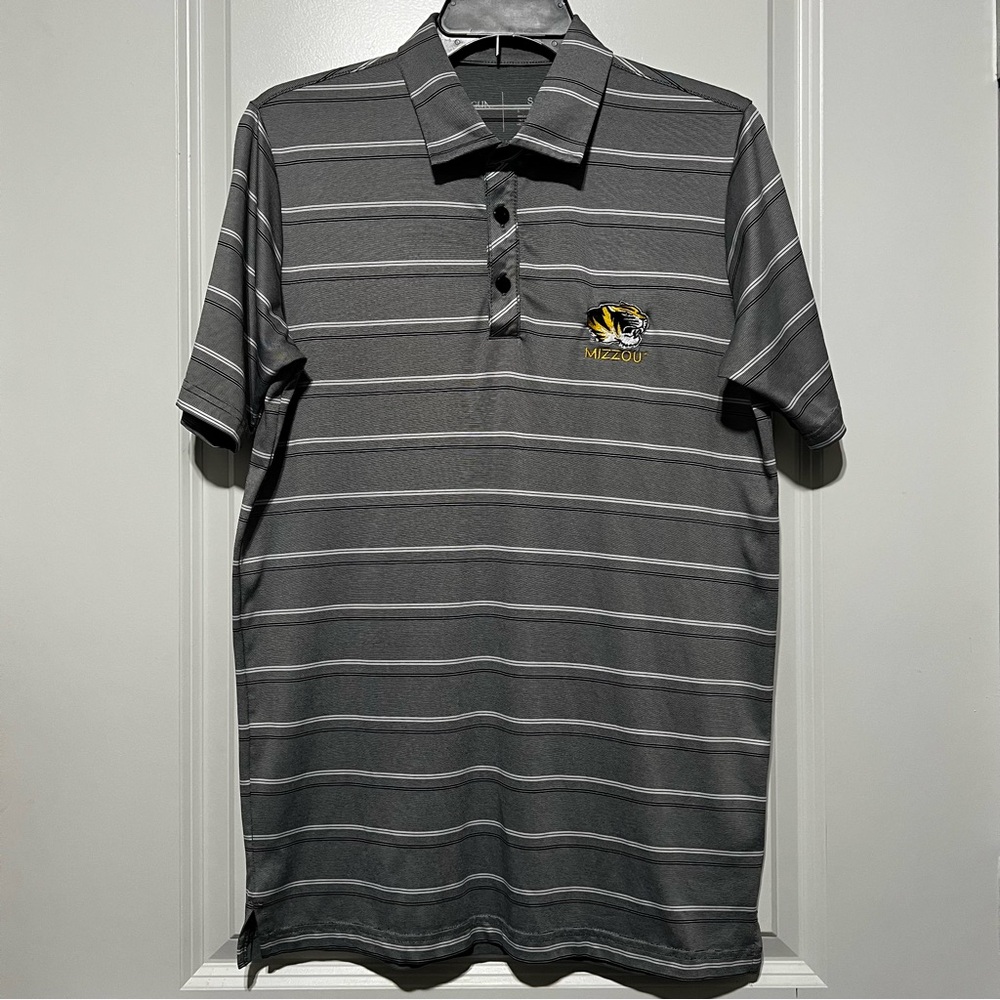 Antigua Men’s Mizzou Embroidered SS Polo Shirt in Black/White